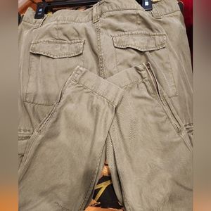 ANN TAYLOR Loft Cargo Pants